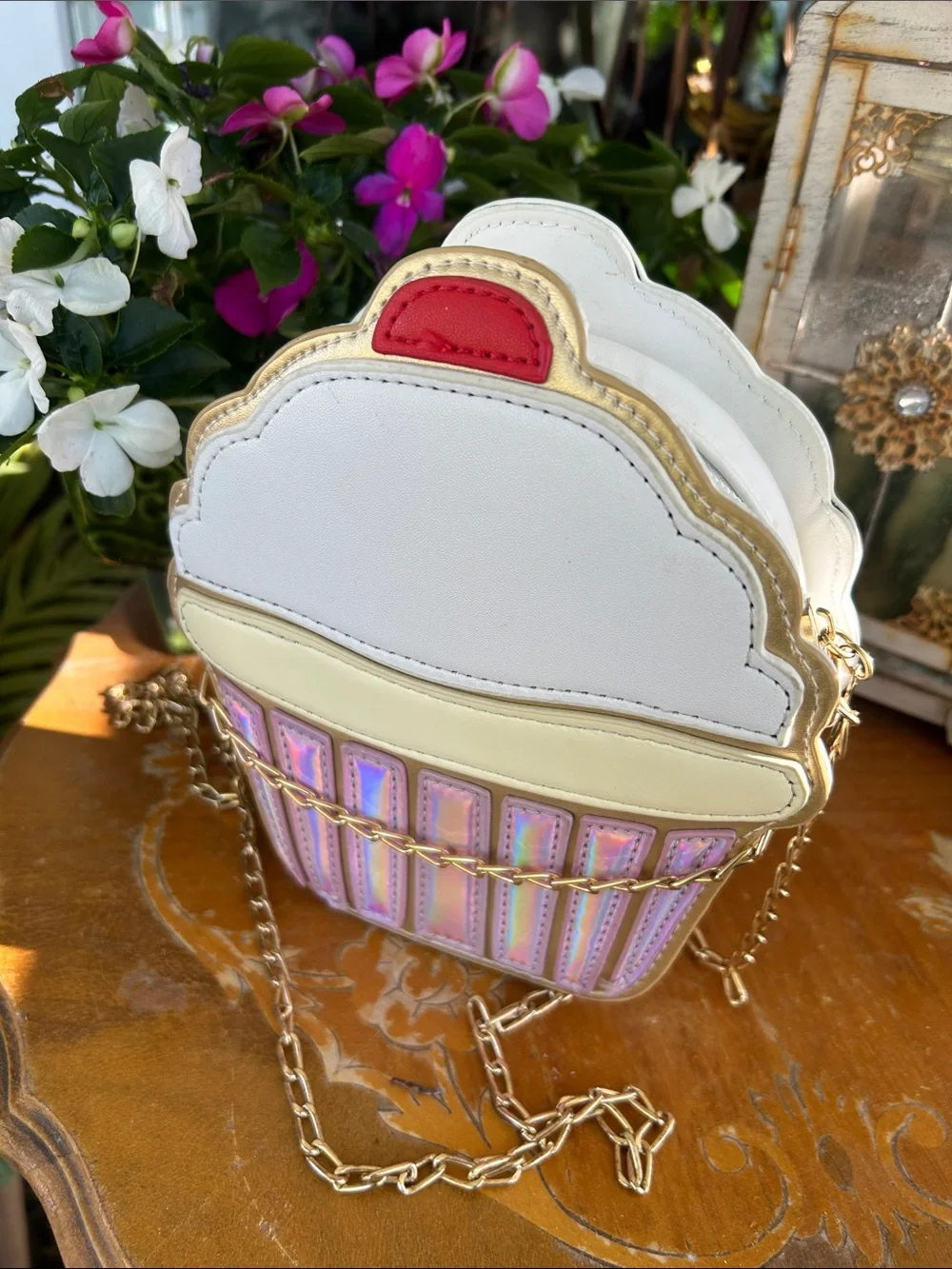 Cupcake Crossbody Bag